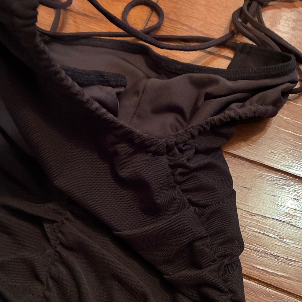 Motel Rocks Brown Ruched One-Shoulder Mini Dress - Picture 8 of 8
